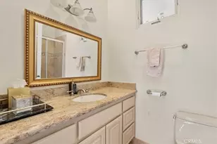 5369 Medina Rd, Woodland Hills, CA 91364 - Photo 27