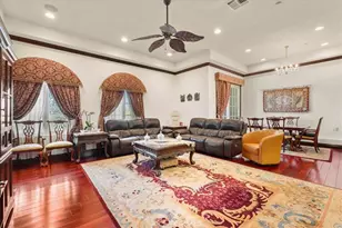5369 Medina Rd, Woodland Hills, CA 91364 - Photo 11