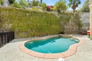 5369 Medina Rd, Woodland Hills, CA 91364 - Photo 57