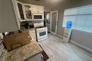 4267 Canterbury, Riverside, CA 92504 - Photo 11