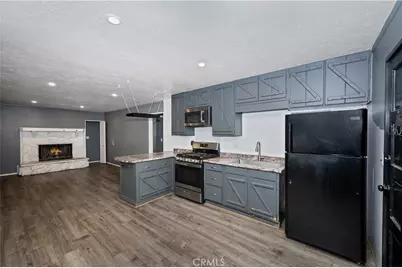 853 Los Angeles, Sugarloaf, CA 92386 - Photo 11