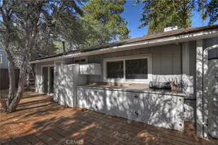 853 Los Angeles, Sugarloaf, CA 92386 - Photo 21