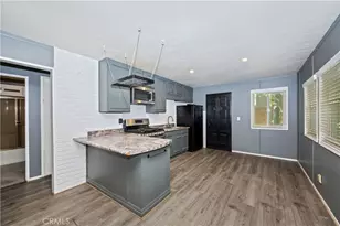 853 Los Angeles, Sugarloaf, CA 92386 - Photo 9