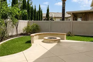 11082 Kalmia Ct, Corona, CA 92883 - Photo 39