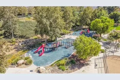 11082 Kalmia Court, Corona, CA 92883 - Photo 65