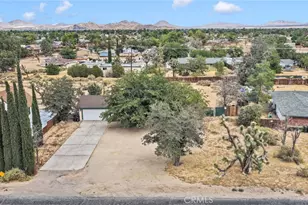 20548 Sitting Bull, Apple Valley, CA 92308 - Photo 33