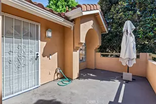 186 Alicante Aisle, Irvine, CA 92614 - Photo 3