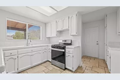 13225 Topock, Apple Valley, CA 92308 - Photo 13