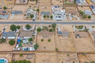13225 Topock, Apple Valley, CA 92308 - Photo 39