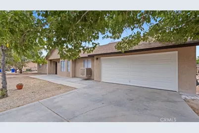 13225 Topock, Apple Valley, CA 92308 - Photo 3