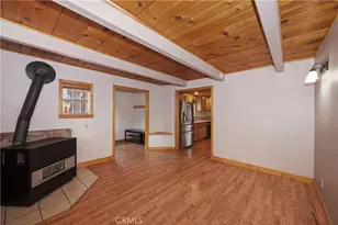 418 Sunset Ln, Sugarloaf, CA 92386 - Photo 11