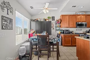 15928 Elkins, Victorville, CA 92395 - Photo 11