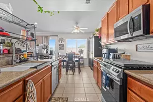 15928 Elkins, Victorville, CA 92395 - Photo 15