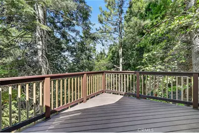 594 W Victoria Court, Lake Arrowhead, CA 92352 - Photo 29