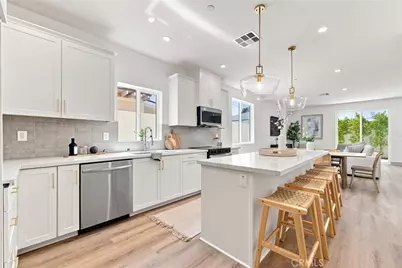 15540 Colorado, Paramount, CA 90723 - Photo 19