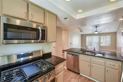 1127 Stone Pine Lane #D, Corona, CA 92879 - Photo 5