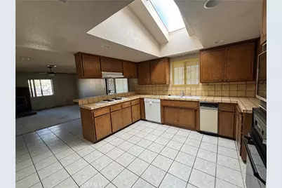 57374 Warren, Yucca Valley, CA 92284 - Photo 9