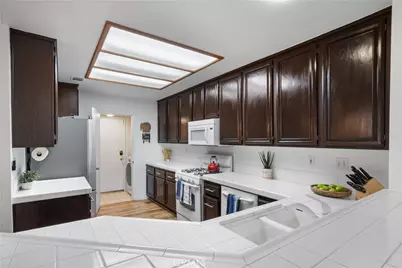 686 Azure, Corona, CA 92879 - Photo 11