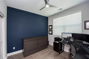 983 E Mason Ln, Anaheim, CA 92805 - Photo 23