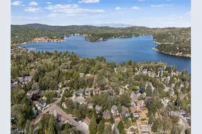 28815 Cedar, Lake Arrowhead, CA 92352 - Photo 31