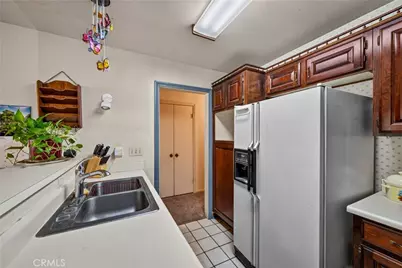 18090 Rancho Avenue, San Bernardino, CA 92407 - Photo 13