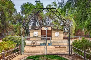31596 Electric, Nuevo, CA 92567 - Photo 31