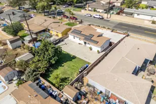9497 Catawba Ave, Fontana, CA 92335 - Photo 17
