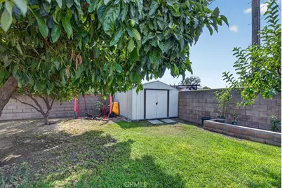 9497 Catawba Ave, Fontana, CA 92335 - Photo 29