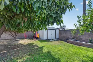 9497 Catawba Ave, Fontana, CA 92335 - Photo 29