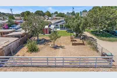 4623 Center Avenue, Norco, CA 92860 - Photo 45