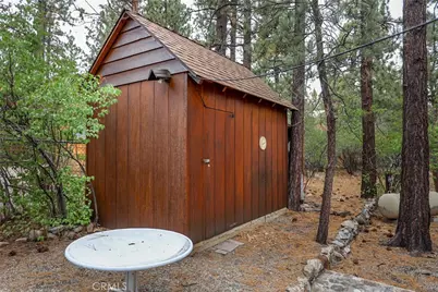 620 Pine, Sugarloaf, CA 92386 - Photo 25