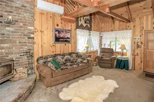 630 Pine, Sugarloaf, CA 92386 - Photo 9