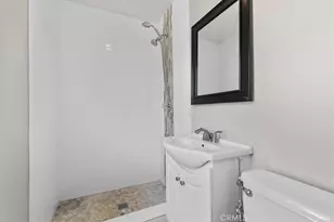 611 S Pine, Anaheim, CA 92805 - Photo 25