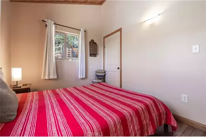 528 Villa Grove, Big Bear City, CA 92314 - Photo 13