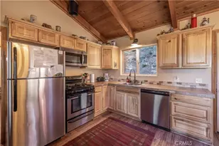 528 Villa Grove, Big Bear City, CA 92314 - Photo 9