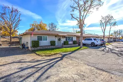 32390 Avenue D, Yucaipa, CA 92399 - Photo 11