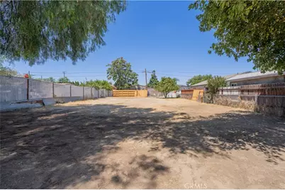 2357 Wilshire, Riverside, CA 92501 - Photo 21