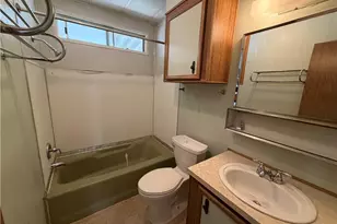 626 N Dearborn Street, Redlands, CA 92374 - Photo 17