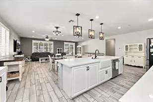 11565 Forsythia St, Jurupa Valley, CA 91752 - Photo 13