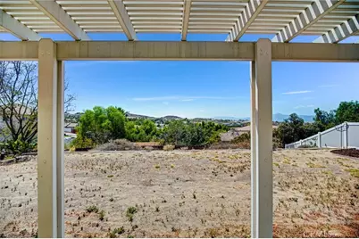 14035 Moonridge, Riverside, CA 92503 - Photo 29