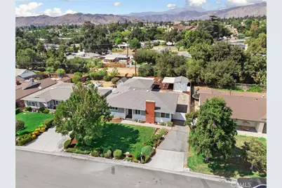 35150 Bella Vista, Yucaipa, CA 92399 - Photo 5