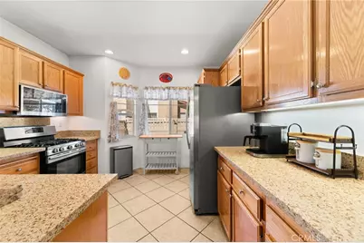 3739 Avenida Veracruz, Riverside, CA 92503 - Photo 9