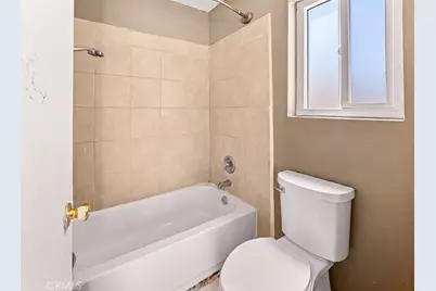 254 Hawthorne Street, Rialto, CA 92376 - Photo 13