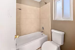 254 Hawthorne St, Rialto, CA 92376 - Photo 13