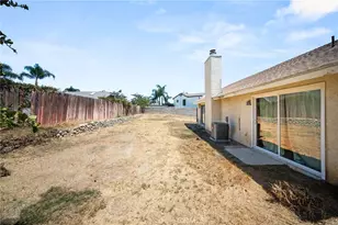 254 Hawthorne St, Rialto, CA 92376 - Photo 17