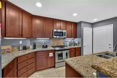 84081 Azzura, Indio, CA 92203 - Photo 9