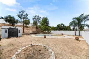 41875 Humber Dr, Temecula, CA 92591 - Photo 19