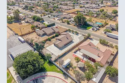 14944 Coalinga, Victorville, CA 92392 - Photo 43