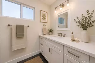 11138 Aqua Vista St, Studio City, CA 91602 - Photo 19