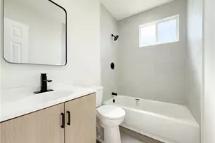 213 N Broadacres Ave, Compton, CA 90220 - Photo 9